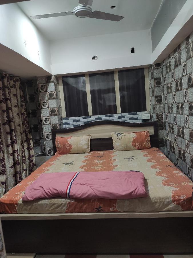 Budget Hotel Patna  Bagian luar foto