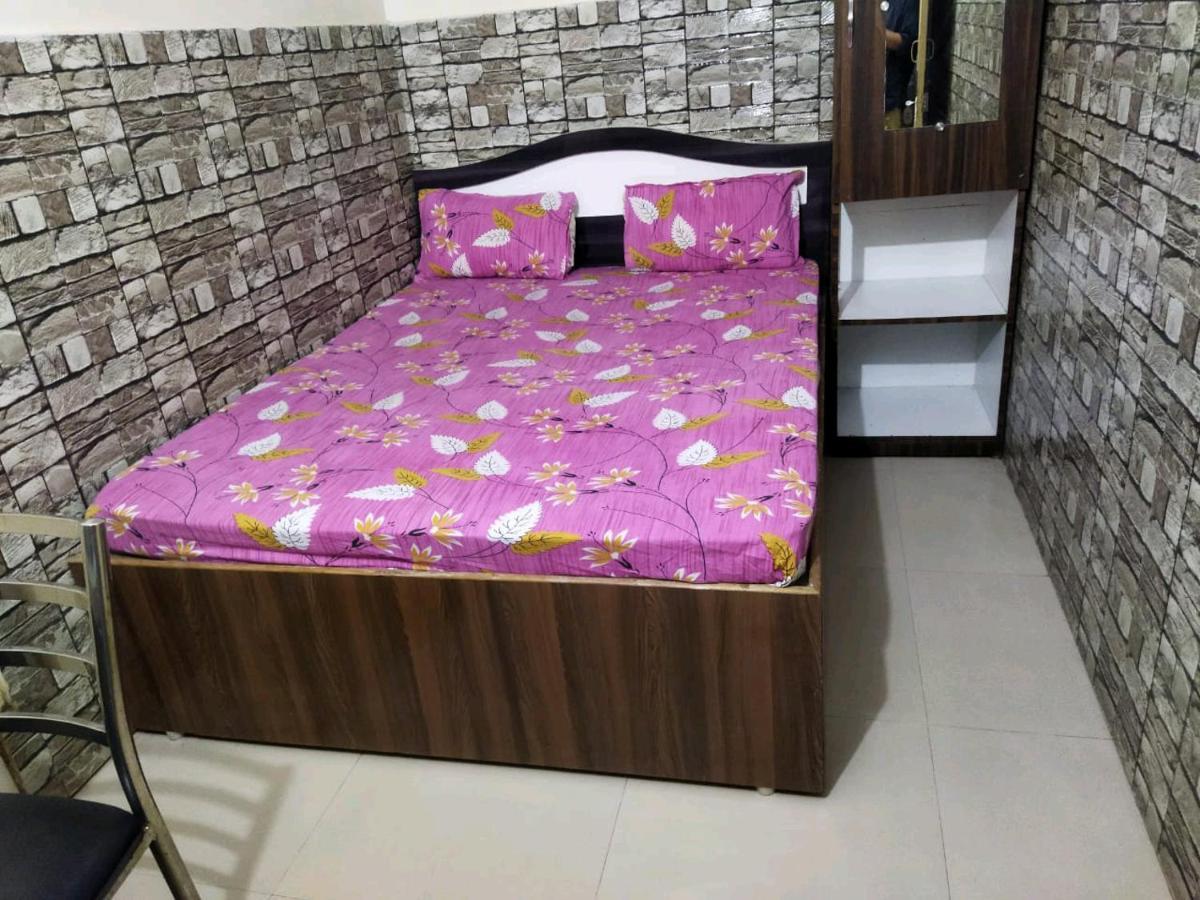 Budget Hotel Patna  Bagian luar foto